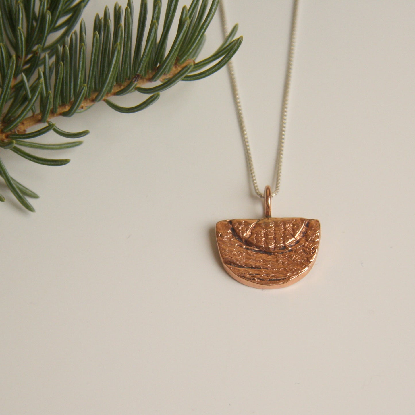 Copper Semicircle Impression Necklace