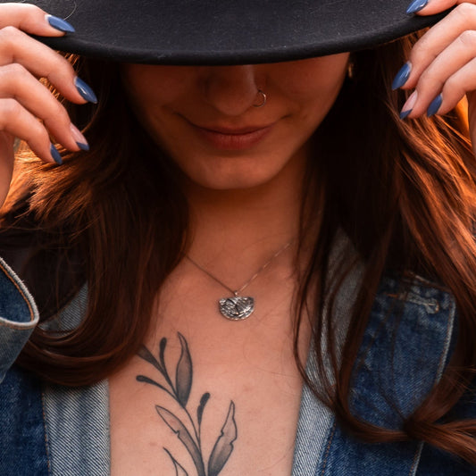 Silver Semicircle Impression Necklace